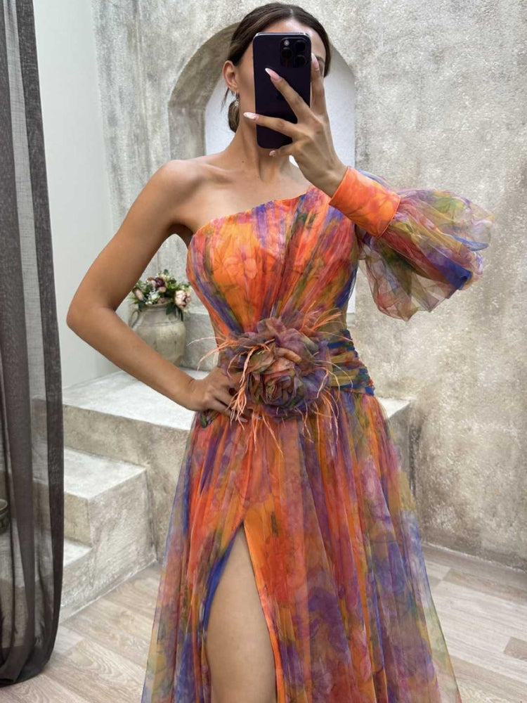 Asymetryczna sukienka maxi w kwiaty Rosea