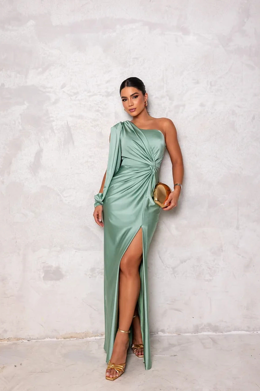 Rosea Elegant Maxi Dress