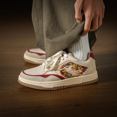 Adams Skabelse Sneakers od Nowak & Nowak©