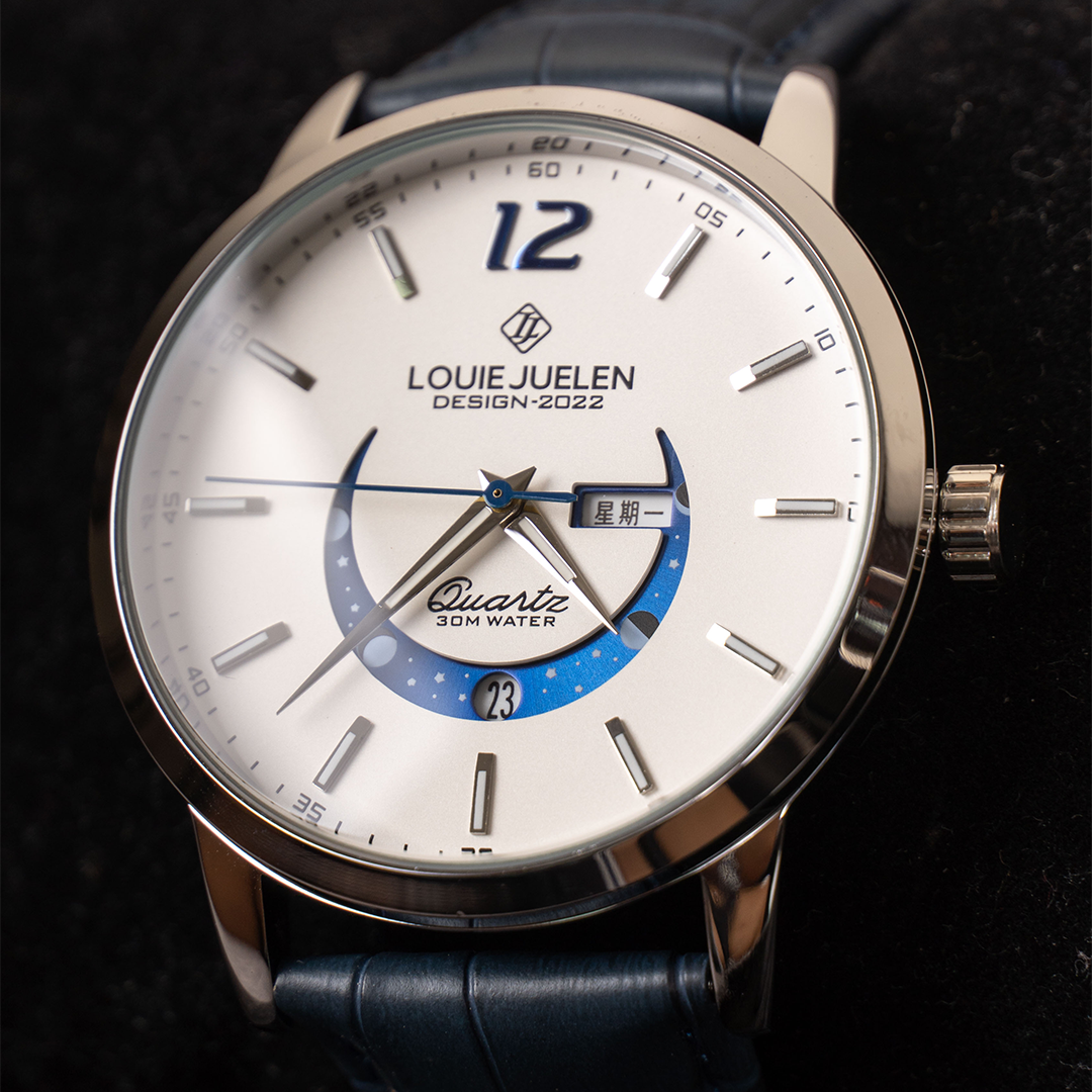 Elegancki Luminous Zegarek z Fazą Księżyca