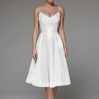 Larra™ | Elegancka sukienka z odkrytymi plecami
