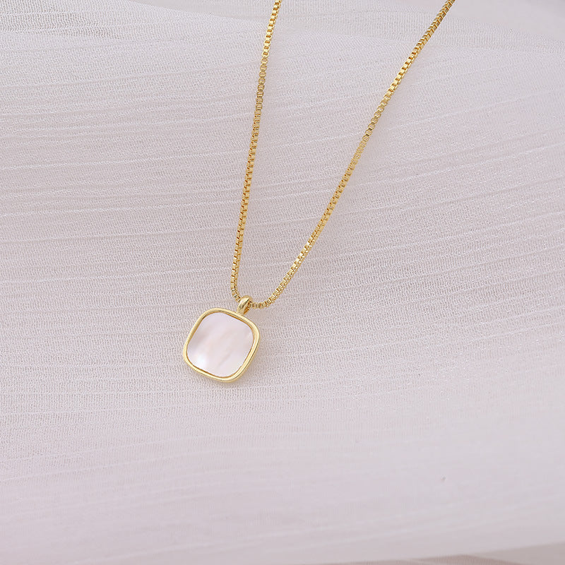 Naszyjnik Sophie Gold z Wisiorkiem z Perłą | Złoto 18k