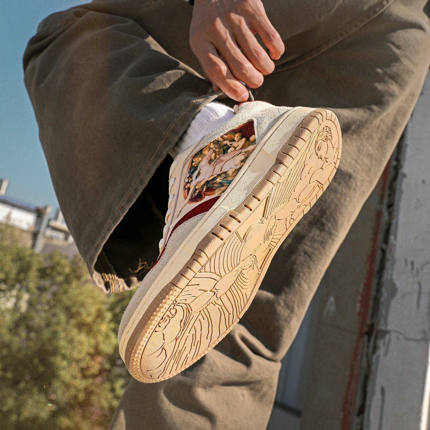 Adams Skabelse Sneakers od Nowak & Nowak©