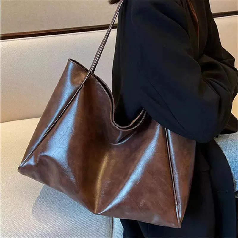 Mazur & Mazur© – Elegancka brązowa torba tote o skórzanym wyglądzie
