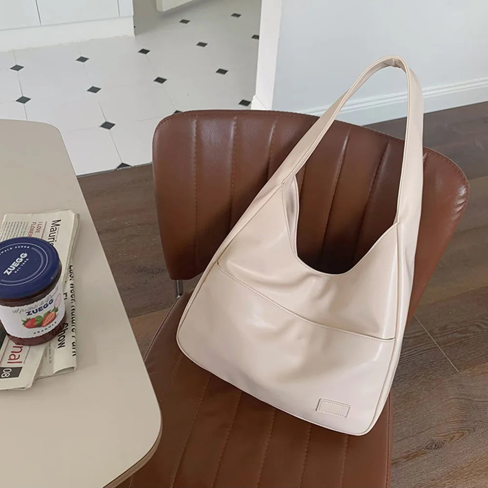 Mazur & Mazur© – Luźna torba hobo o skórzanym wyglądzie