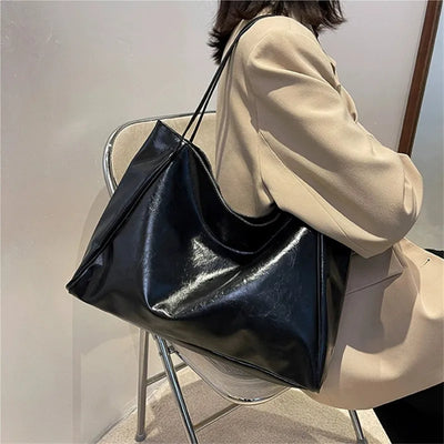 Mazur & Mazur© – Elegancka brązowa torba tote o skórzanym wyglądzie