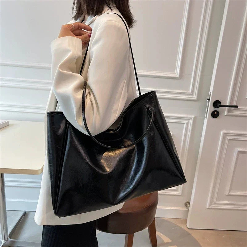 Mazur & Mazur© – Elegancka brązowa torba tote o skórzanym wyglądzie
