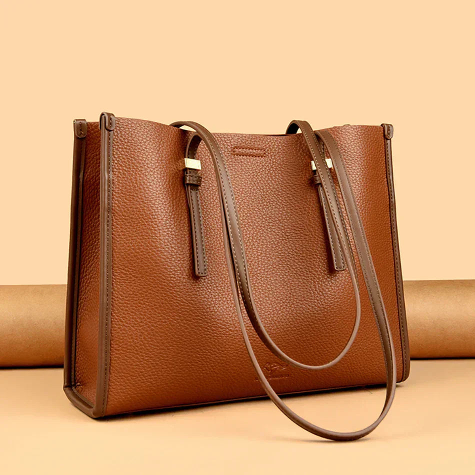 Liva™ – Elegancka torba na co dzień o skórzanym wyglądzie od Mazur & Mazur©