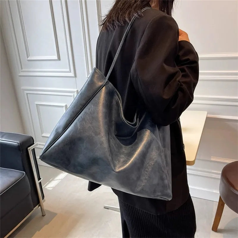 Mazur & Mazur© – Elegancka brązowa torba tote o skórzanym wyglądzie