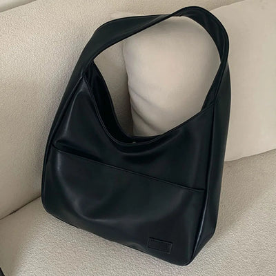 Mazur & Mazur© – Luźna torba hobo o skórzanym wyglądzie