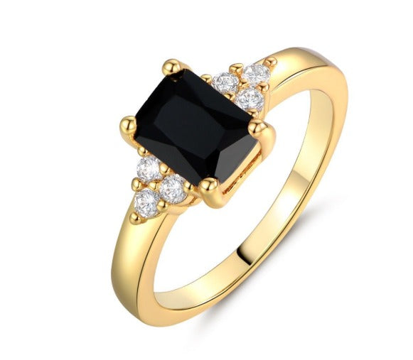 Pierścionek Baguette z Czarnym Spinel | Złoto 18k