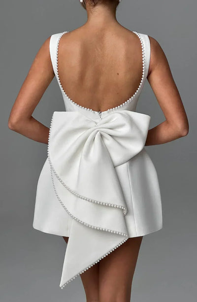 Mini sukienka Rosea Pearl Bow