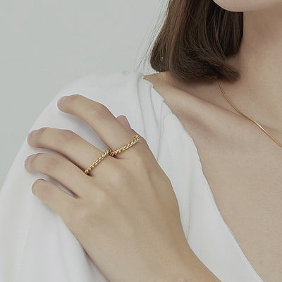 Pierścień Melody Twist | Złoto 18k