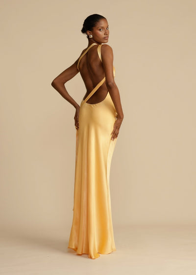 Sukienka maxi Rosea Silk z eleganckimi ramiączkami